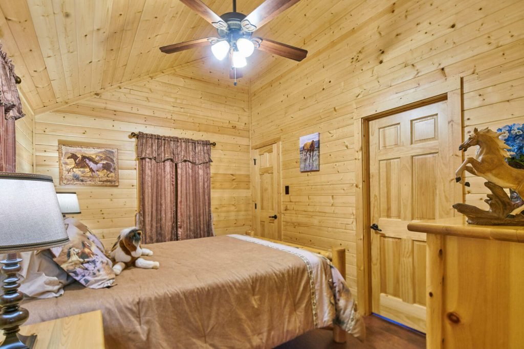 Homestead Cabin Inside